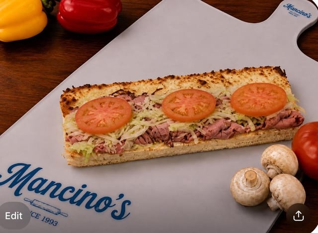 1/2 Mancinos Club Grinder.